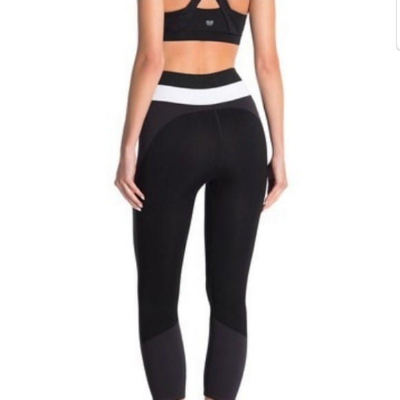Free People Seamless Colorblock High Waisted - Picture 2 of 3